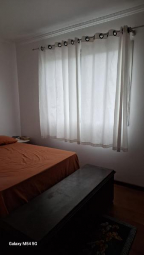 1 quarto sem ar-condicionado